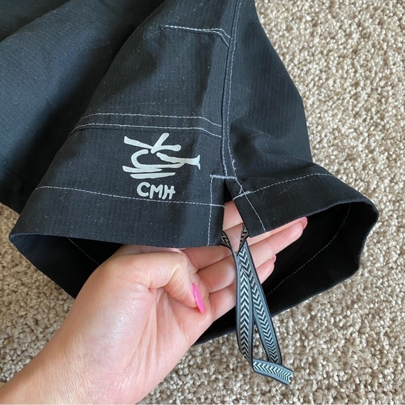 Kuhl Women's Cabo Capri Size L Black Soft Comfort Outdoor - Picture 6 of 13